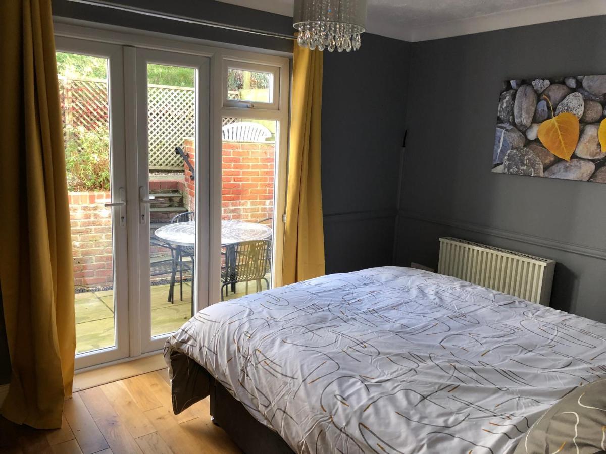 Stylish 2 Bed Apartment Next To The Norfolk Broads Coltishall Buitenkant foto
