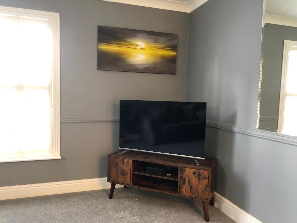 Stylish 2 Bed Apartment Next To The Norfolk Broads Coltishall Buitenkant foto